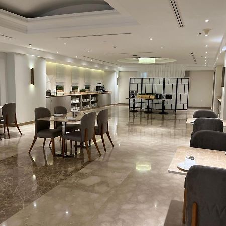 Gloria Hotel & Suites Doha Eksteriør billede