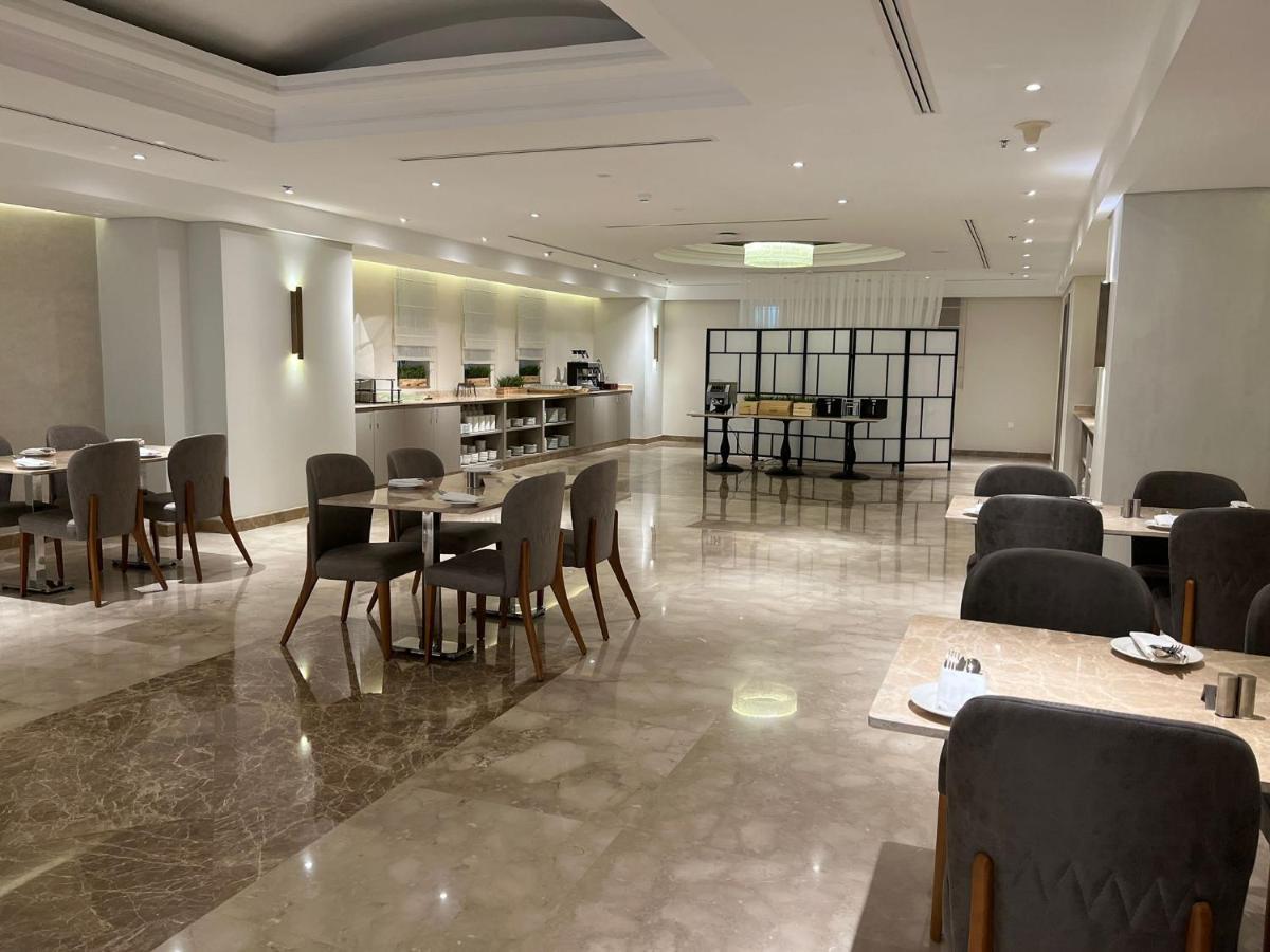 Gloria Hotel & Suites Doha Eksteriør billede